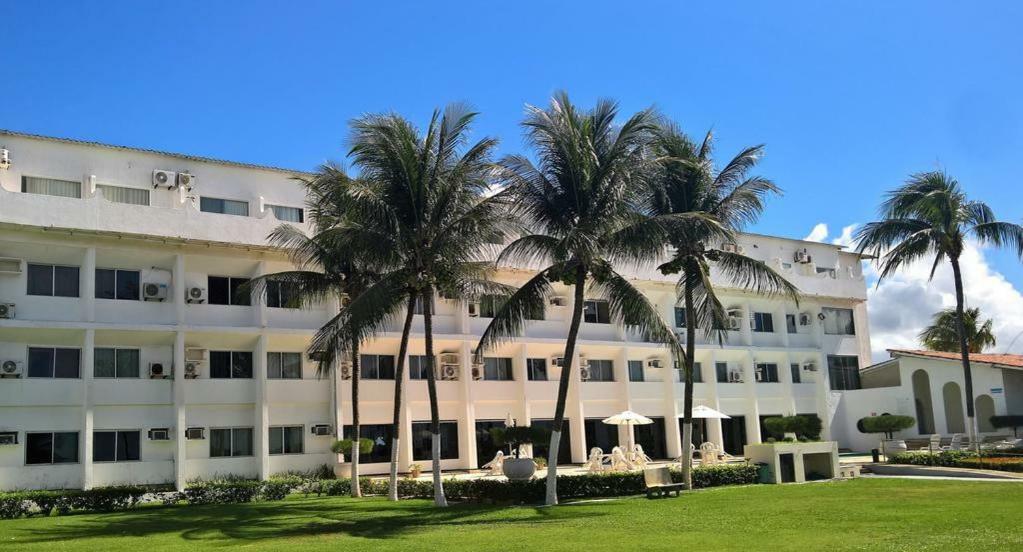 Apartamentos Beira Mar Marinas Tamandare Praia Dos Carneiros Esterno foto